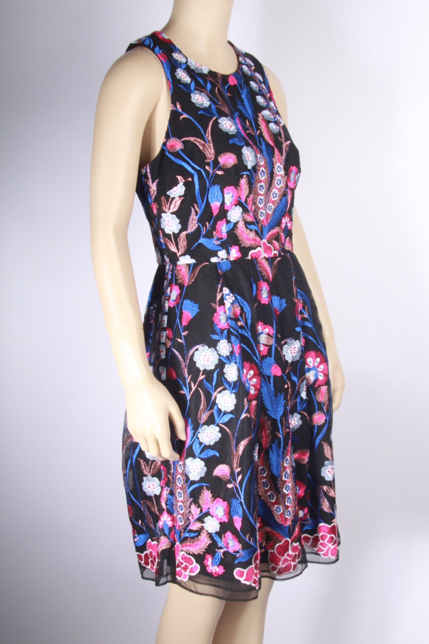 nicole miller embroidered dress NICOLE MILLER Women's Flower Embroidered Mesh Illusion Silk Sheath Dress 0 TEDO