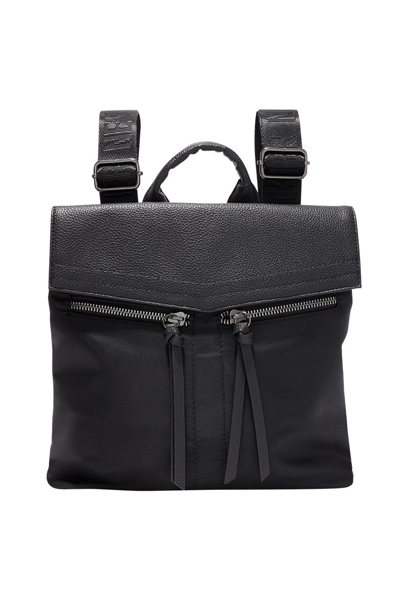 NWT Botkier New York Trigger Backpack Second Bite NWT Botkier New York Trigger Backpack Second Bite