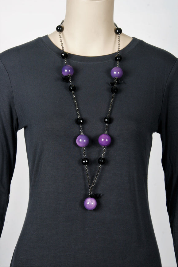 NWOT Purple Marble Bead Necklace